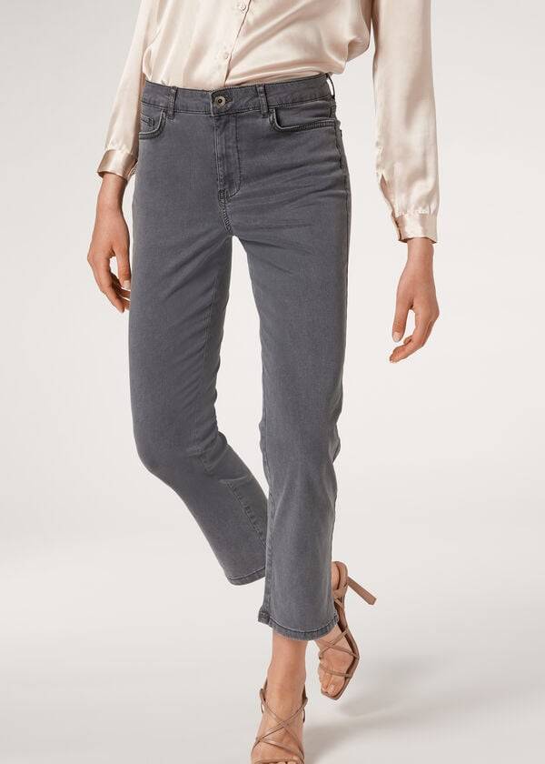 grå calzedonia eco light flared cropped denim damjeans
